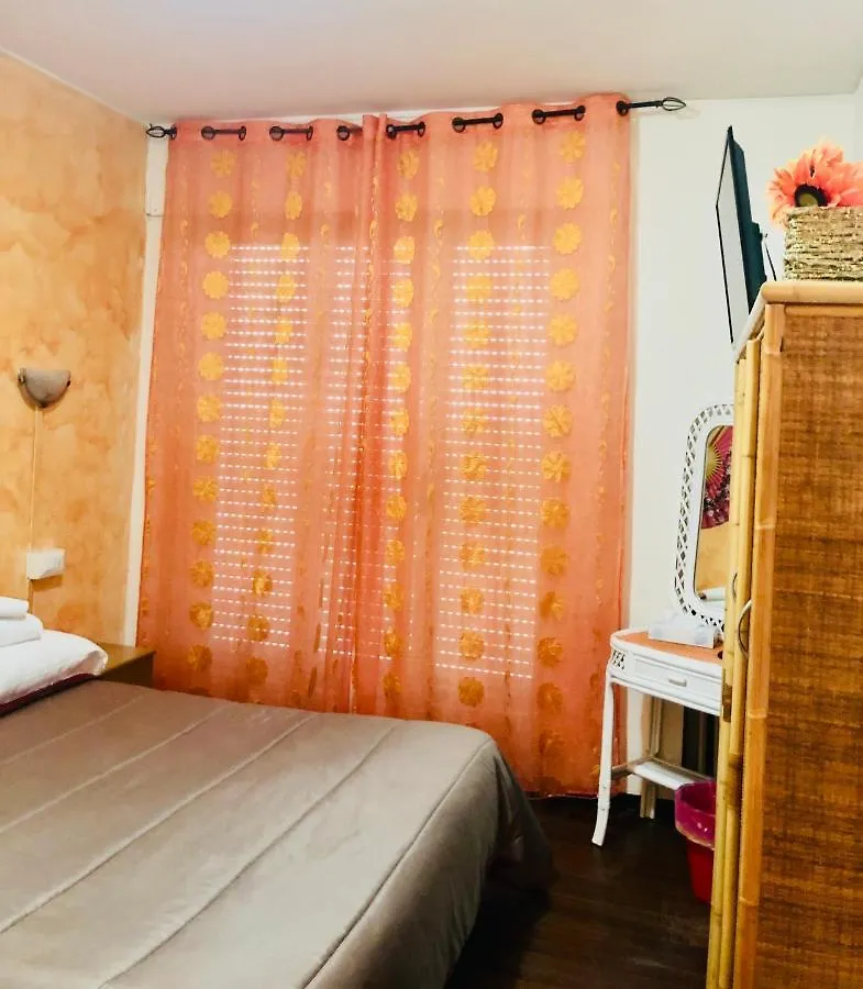 Guest house Affittacamere Selene Sanremo Italy